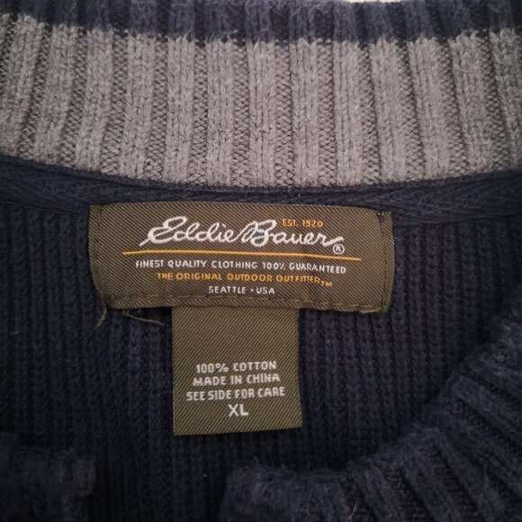 Eddie Bauer Men's 2 Button Closure XL Navy Sweater - Picture 3 of 8